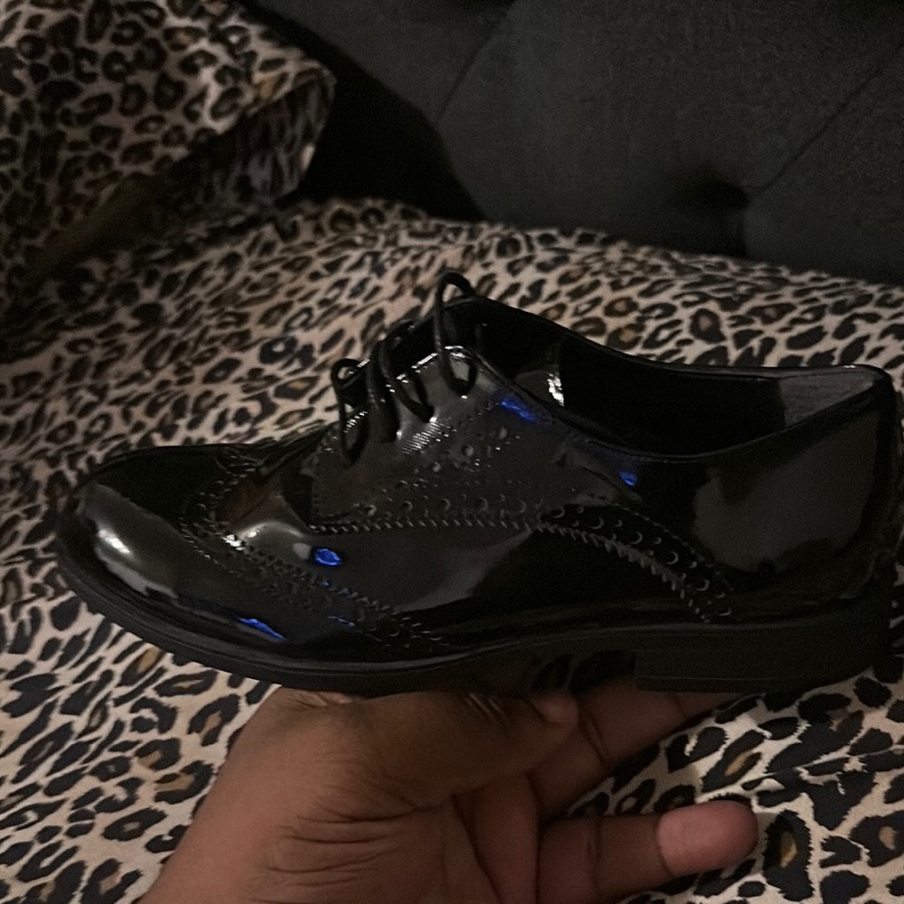 Black Patent Leather Dress Shoes with Glossy Finish